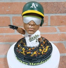 💚OAKLAND A's special order only‼️ships by👉11/21/26 RICKEY HENDERSON Bobblehead picture