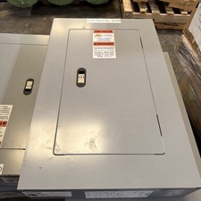 Siemens 250amp 20w Type 1 Box W/O Ground Bus 32Hx20W Model:B32  NEW picture