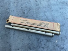 1940-1958 CHEVROLET CAR & TRUCK ROCKER ARM SHAFT SET (2 PCS) NORS GM# 839592 picture