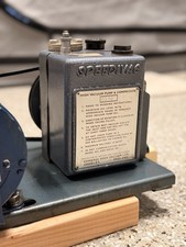 Edwards Speedivac ES50 High Vacuum Pump Vintage Late 1950s England — Tested picture