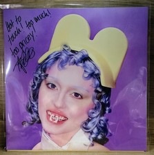 Ashnikko Smoochies Signed Vinyl Butter Yellow LP Autographed Signed Cover picture