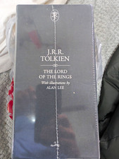 J.R.R. Tolkien The Lord of the Rings Hardcover Illustrated Box Set Alan Lee picture