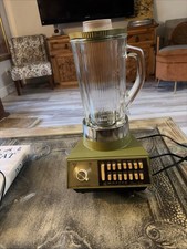 Vintage 1970’s Waring Futura Series Avocado Green Electric Blender 5 cup picture