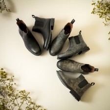 Polar Fox DUNCAN Rambler Style Distressed Vegan Leather Western Chelsea Boots picture