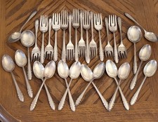 READ Lyric by Gorham Sterling Silver Flatware Set 30 Piece 1018g 32ozt Not Scrap picture