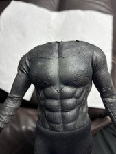 Hot Toys Nightmare Batman TMS038 Body only.read Description picture
