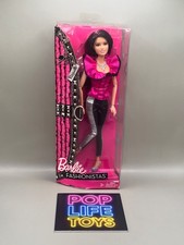 2011 Mattel Barbie “Fashionistas Raquelle” #W3900 *NRFB* picture