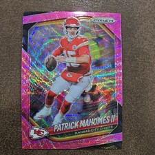 Patrick Mahomes II 2025 Panini Prizm #26 Pink Wave Prizm Kansas City Chiefs GOAT picture