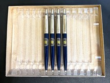 Very Rare set of 4 of Official President Bill Clinton Parker VIP Gift Pens picture