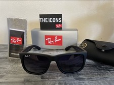 Ray-Ban Justin 4165 Sunglasses Matte Black Frame/Grey Gradient Polarized 54-16 picture