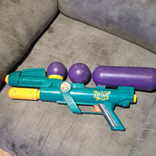 Vintage 1996 Larami Super Soaker XP105 ,works picture