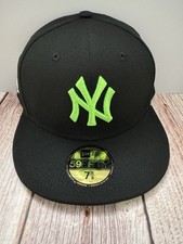 NY Yankees Fitted Hat Black Neon Green Size 7 5/8 picture