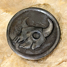 Vintage 1976 Indiana Metal Craft Dege Designs D18 Bull Skull Belt Buckle picture
