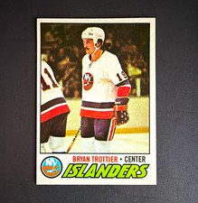 Topps 1977-78 Topps Bryan Trottier #105 New York Islanders Hockey Card picture