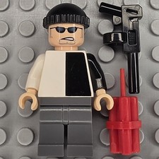 Lego DC Super Heroes Batman Minifigure BAT006 Two-Face's Henchman picture