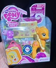 Hasbro My Little Pony Applejack G4 Brushable w/ Suitcase Ladybug Pet MLP 2011 picture