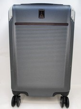 Travelpro Platinum Elite 22