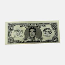 1962 TOPPS BASEBALL BUCKS HARMON KILLEBREW VERY GOOD CONDITION SLIGHT CREASE picture