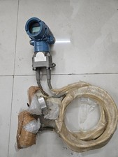 NEW ROSEMOUNT 2051CD2A22A1AS2B4I7M5D4Q4 DIFFERENTIAL PRESSURE TRANSMITTER picture