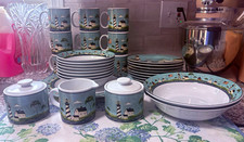 Coastal Breeze Warren Kimble By Sakura Dinnerware Tableware 31 pieces picture