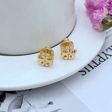 HOT 2026 NEW Tory Burch Logo Stud Earrings Gold on Card Bestseller 🎉 picture