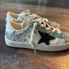 Girl's SparklyTennis Shoes EU size 33 or US 1.5 picture