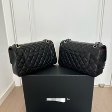 Classic 11.12 Handbag Black picture