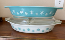 2 - Pyrex 063 1.5 Qt Oval Divided Casserole Dishes w/ Lid & Handles Snowflake picture