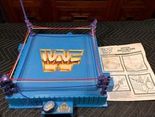 VINTAGE HASBRO Titan Sports WWF BLUE WRESTLING RING Wrestlemania WWE 1989 w/flag picture