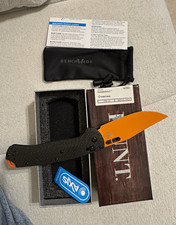Benchmade Taggedout 15535 Orange Manual Pocketknife CPM-154 AXIS Plain Drop picture