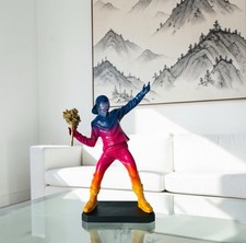 Big UNIQUE Banksy FIGURE POPART POP-ART - Art Design Graffiti Art 14.5” T picture