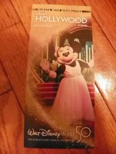 DISNEY'S HOLLYWOOD STUDIOS ORLANDO GUESTS WITH DISABILITIES GUIDE MAP APRIL 2022 picture