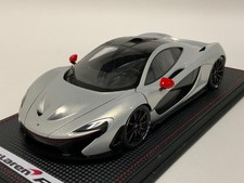 1/18 AutoArt Signature McLaren P1 in Ice Silver Custom Leather Base  76023 TL155 picture