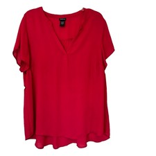 Torrid Pink Short-sleeved V-neck Blouse/Tunic Size 2 Lightweight Pre-Owned picture