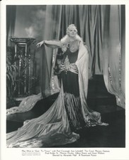 MAE WEST Exotic Gown 1930s Paramount Pictures GLAMOUR Pre-Code Portrait Photo picture