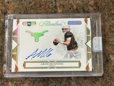 2023 Flawless Arch Manning Gold On Card Auto /10 Encased picture