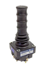 Telemecanique Schneider XDPC5555C4 Monolever Joystick Switch Missing the Gasket picture