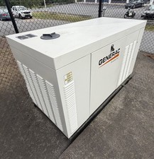 Generac Rg03015anax 30KW Generator, Natural Gas/Propane, Single PH, 1.8 Run Hrs picture