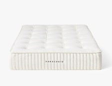 Parachute Home Luxury Eco Mattress. Queen. New. Pick up NYC  picture