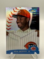 2000 Topps Finest KEN GRIFFEY JR Portrait Refractor #146 - Cincinnati Reds picture