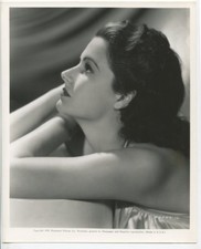 Margaret Lockwood Stunning Art Deco Portrait 1939 Young Glamour Photo J2597 picture