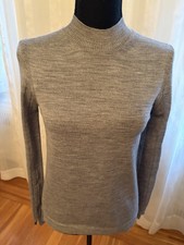 New O’2nd Women's Wool Grey Sweater  Size Small picture