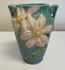 VINTAGE 1944-45 ROSEVILLE POTTERY CLEMATIS VASE 105-7, BLUE, CHIPS ON BASE picture