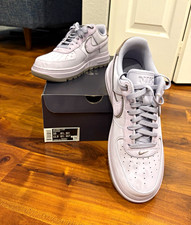 Nike Air Force 1 LUXE, provenance purple, US SIZE 10 picture
