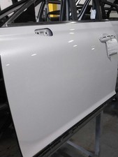 2019 Genesis G90 Front Left Door Casablanca White USED 690537 50k Miles picture
