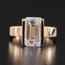 14k Gold 4.09 ct Lab Grown Diamond Ring picture