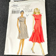 Vogue Very Easy V8665 Women’s Misses/Petite Dress Size 16-24 Sewing Pattern picture