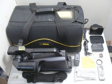 Panasonic AG-HMC70P 3CCD Full HD SD HC Professional Camcorder AVCHD HDMI + 32 GB picture