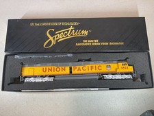 Spectrum HO DD40AX Locomotive Read Description picture