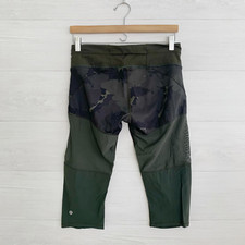 Lululemon Training Tough Crop *Full-On Luxtreme Palm Party Gator Green, sz 8 picture